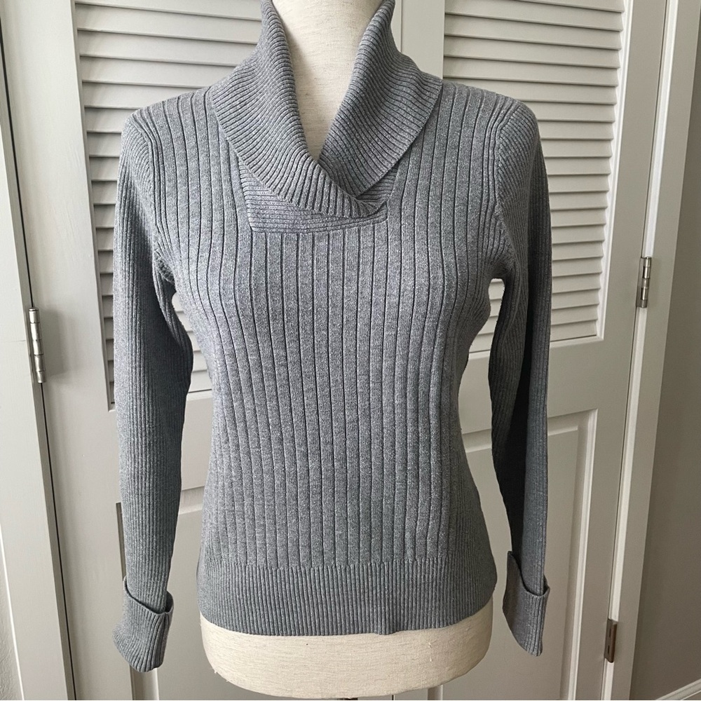 Pria Women’s Ribbed Cowl Neck Long Sleeved Cotton Sweater Size M